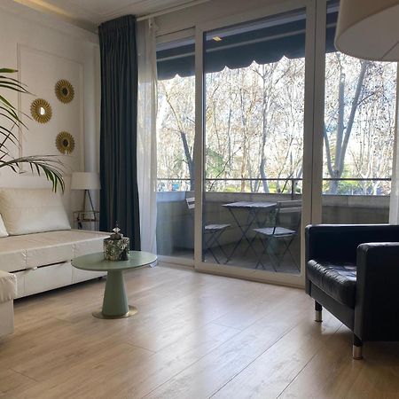 Lujoso Apto Paseo Del Prado Lejlighed Madrid Eksteriør billede