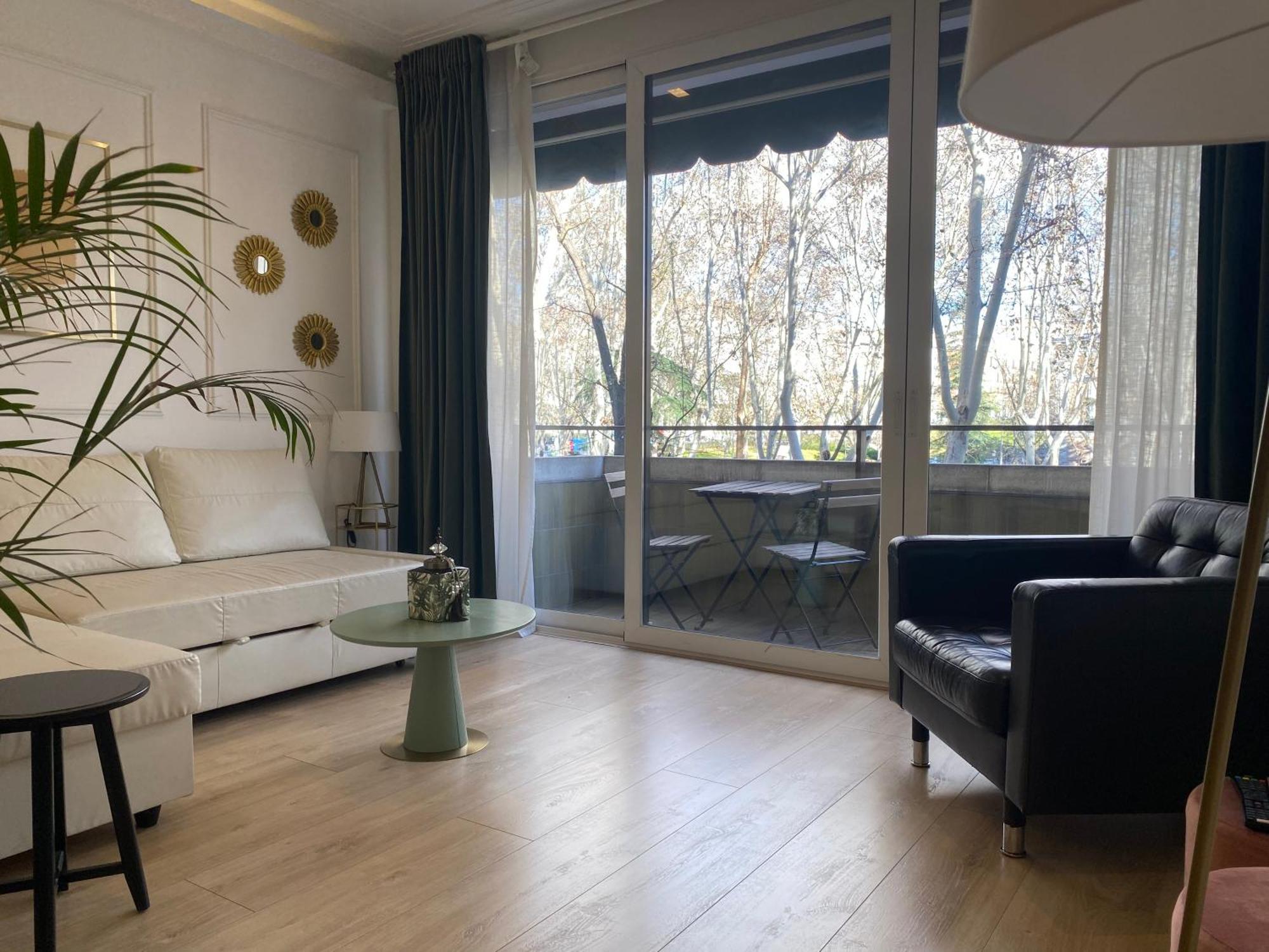 Lujoso Apto Paseo Del Prado Lejlighed Madrid Eksteriør billede
